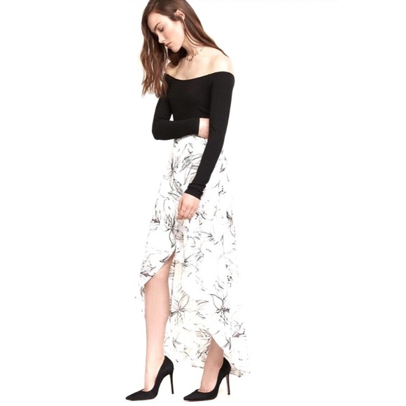 NWT Dynamite skirt - Picture 2 of 3